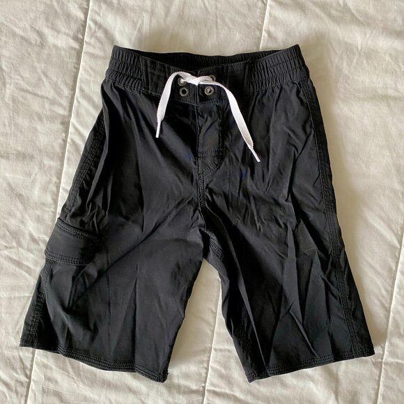 Hanna Andersson Black Lightweight Nylon/Spandex Pull-On Cargo Shorts Size 6-7 - Picture 1 of 5
